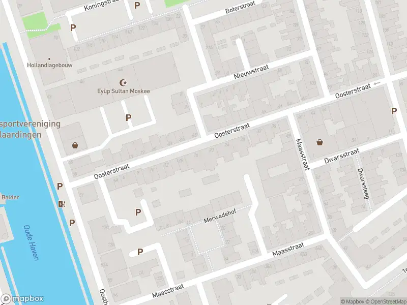 Ambulance met gepaste spoed naar de Oosterstraat in Vlaardingen