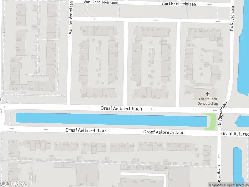 Ambulance met grote spoed naar de Rodenburghlaan in Amstelveen