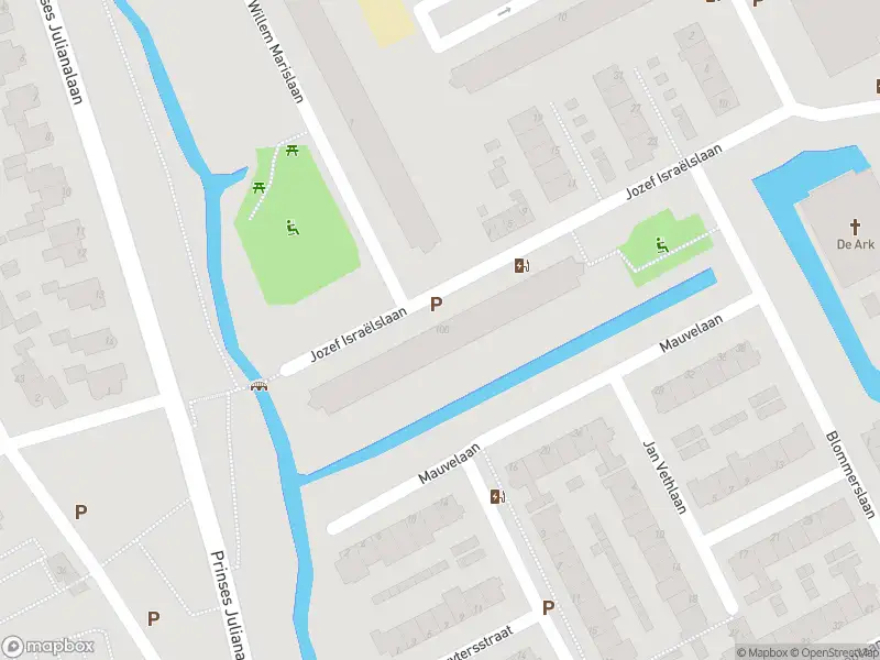 Ambulance met gepaste spoed naar de Jozef Israëlslaan in Maassluis