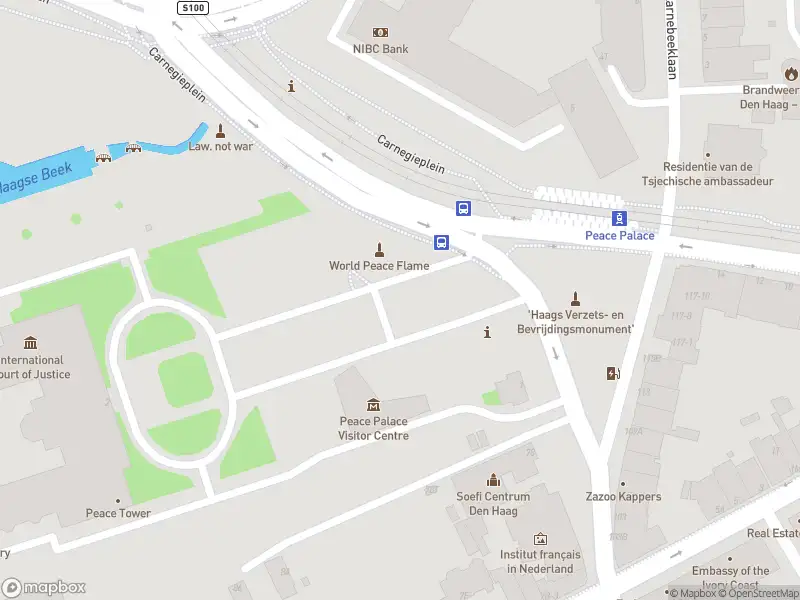 Brandweer met grote spoed naar de Carnegieplein in 's-Gravenhage vanwege afgaan automatisch brandalarm