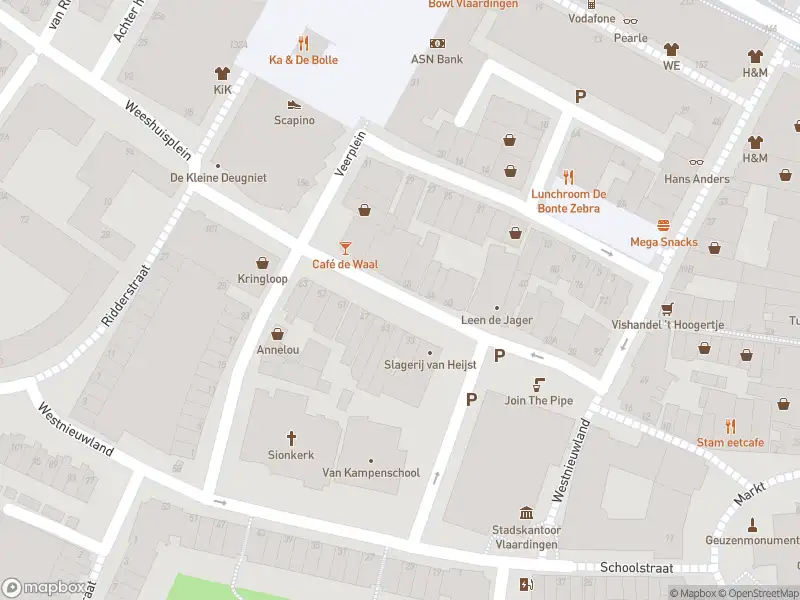 Ambulance met gepaste spoed naar de Paterstraat in Vlaardingen