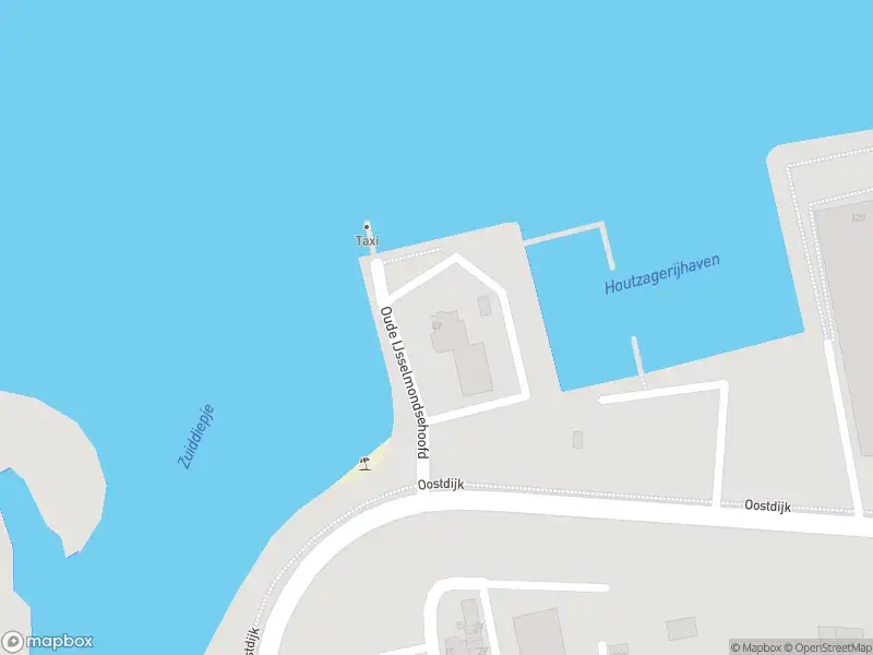 Brandweer met grote spoed naar de Oude IJsselmondsehoofd in Rotterdam vanwege waarnemen gaslucht