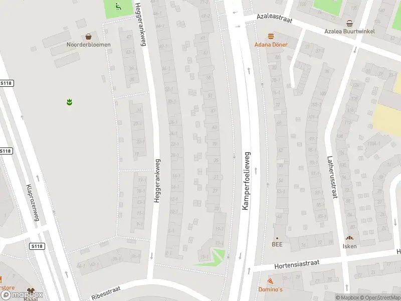 Ambulance met grote spoed naar de Hazelaarstraat in Amsterdam