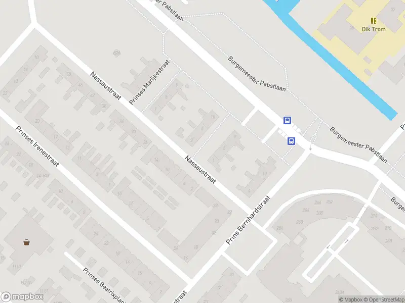 Brandweer met gepaste spoed naar de Prinses Margrietstraat in Hoofddorp vanwege gebouwbrand