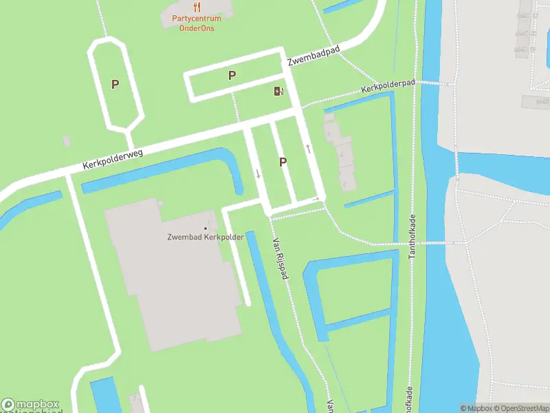 Ambulance met grote spoed naar de Kerkpolderweg in Delft