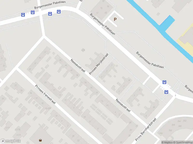 Brandweer met gepaste spoed naar de Prinses Marijkestraat in Hoofddorp vanwege gebouwbrand