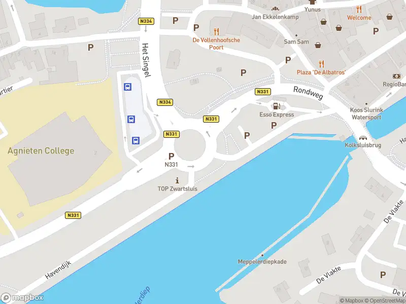 Politie naar de Rondweg in Zwartsluis vanwege aanrijding met letsel