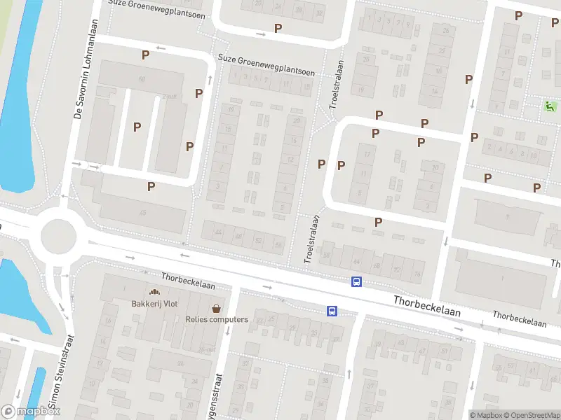 Ambulance met gepaste spoed naar de Troelstralaan in Sliedrecht