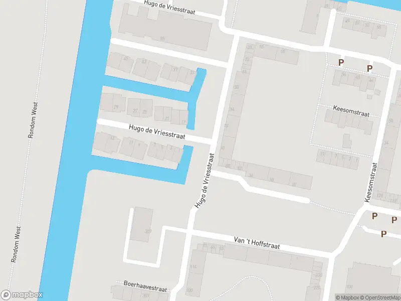 Ambulance met grote spoed naar de Hugo de Vriesstraat in Vlaardingen