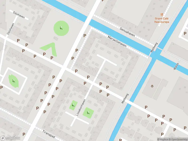 Ambulance met gepaste spoed naar de Marseillehaven in Purmerend