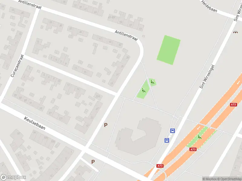 Ambulance met grote spoed naar de Karel Doormanstraat in Roermond