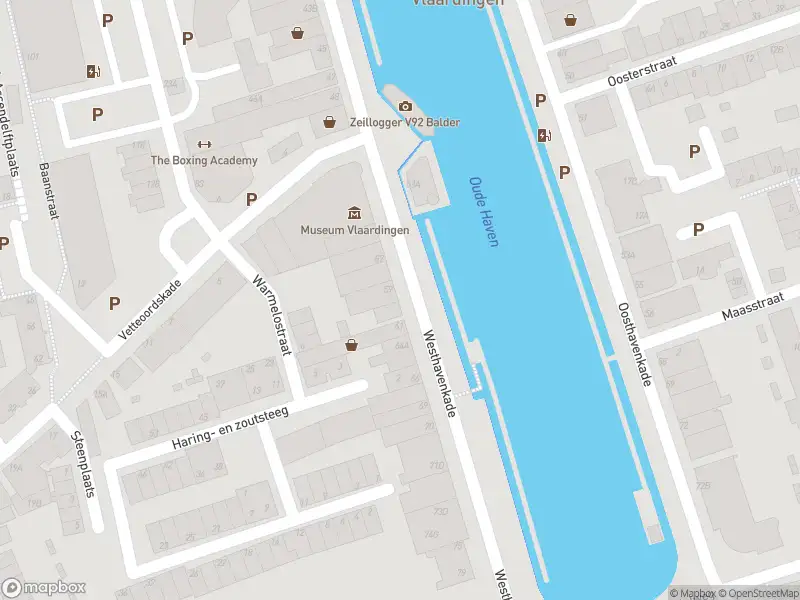 Ambulance met gepaste spoed naar de Westhavenkade in Vlaardingen