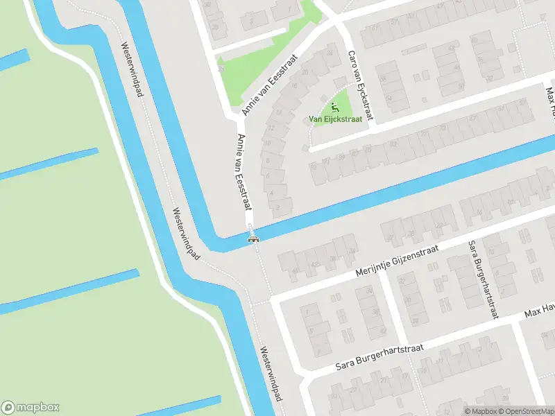 Brandweer met gepaste spoed naar de Annie van Eesstraat in Zaandam vanwege reanimatie