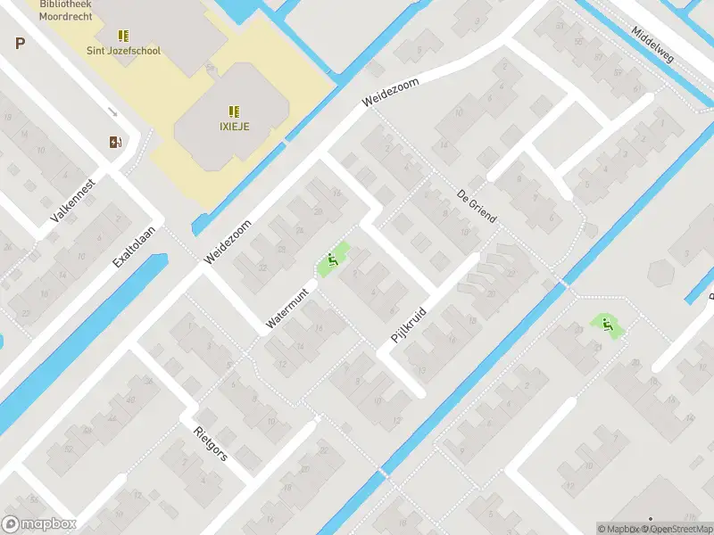 Ambulance met gepaste spoed naar de Pijlkruid in Moordrecht