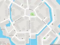 Ambulance met gepaste spoed naar de Ingrid Bergmanborg in Schiedam