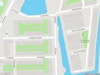 Ambulance met grote spoed naar de Guggenheimlaan in Amsterdam