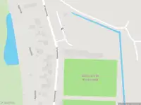 Ambulance met grote spoed naar de Groeneweg in Heukelum