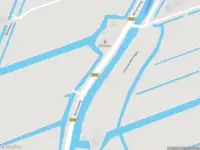 Ambulance met grote spoed naar de Molenweg in Maasland