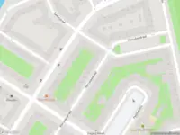 Ambulance met grote spoed naar de Speerstraat in Amsterdam