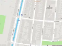 Ambulance met grote spoed naar de Buffelstraat in Rotterdam