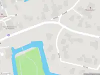 Ambulance met grote spoed naar de Sering in Rhoon