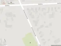 Ambulance met gepaste spoed naar de Noorderplein in Emmen vanwege een liftopsluiting