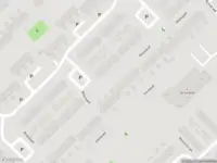 Brandweer met grote spoed naar de IJselstraat in Assen vanwege waarnemen gaslucht