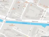 Politie naar de Raadhuisstraat in Veenendaal vanwege aanrijding met letsel