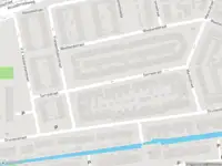 Ambulance met grote spoed naar de Druivenstraat in Naaldwijk