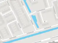 Ambulance met grote spoed naar de Vondelsingel in Spijkenisse