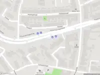 Brandweer met gepaste spoed naar de Scheldestraat in Breda vanwege een buitenbrand