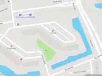Ambulance met grote spoed naar de Lisztplein in Schiedam