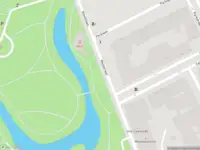 Ambulance met gepaste spoed naar de Tweebosstraat in Rotterdam