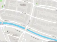 Ambulance met grote spoed naar de 2e Octaviolaan in Capelle aan den IJssel