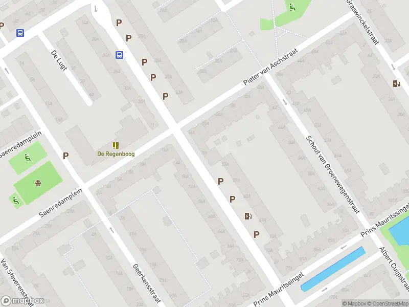 Ambulance met gepaste spoed naar de Burgemeester Baumannlaan in Rotterdam