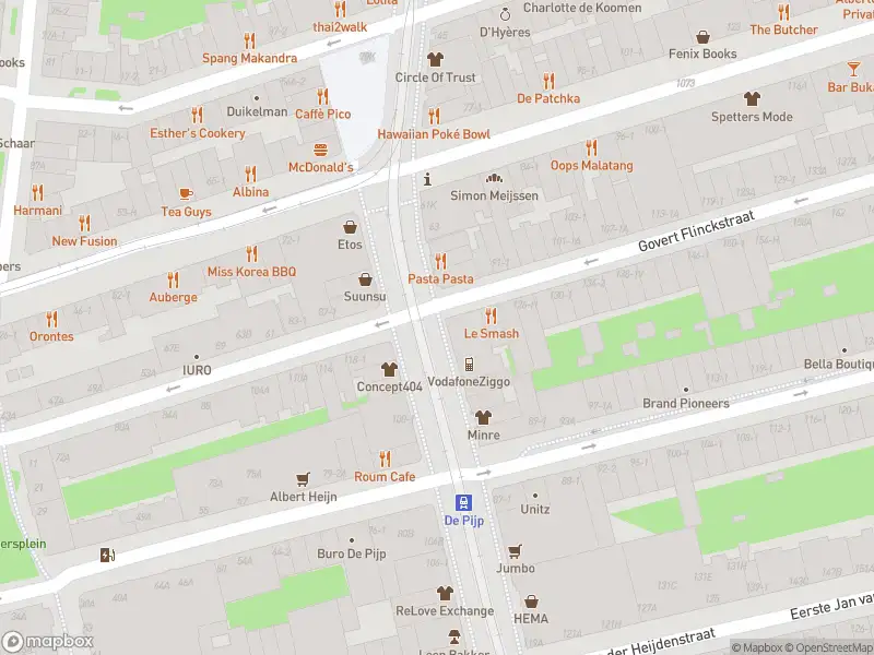 Brandweer met gepaste spoed naar de De Ruijterkade in Amsterdam vanwege een liftopsluiting