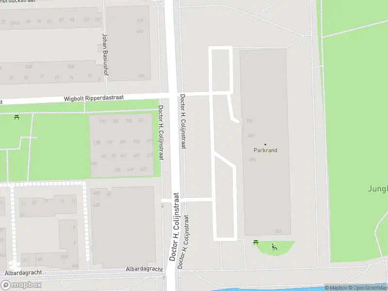 Ambulance met grote spoed naar de Antony Moddermanstraat in Amsterdam