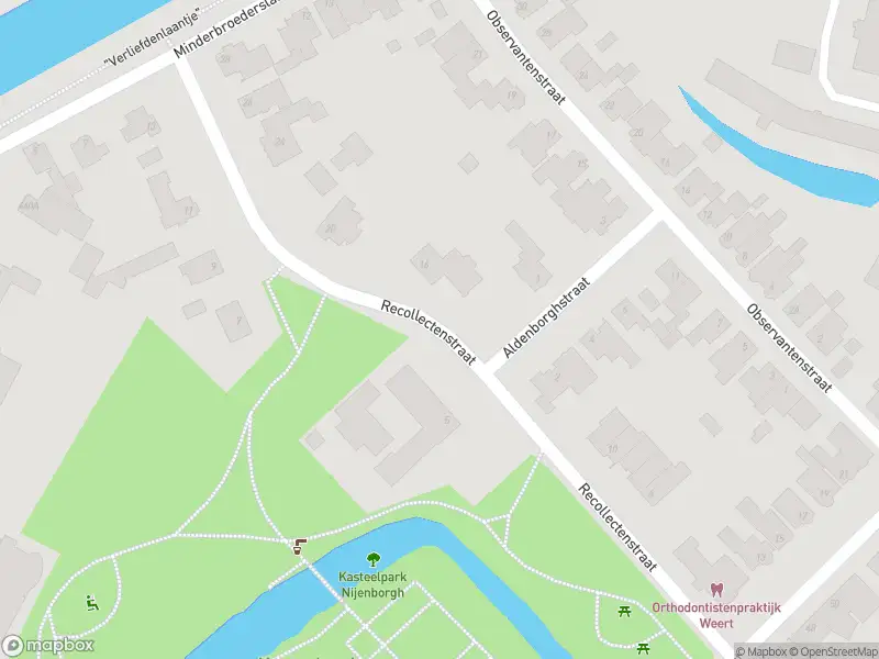 Brandweer met gepaste spoed naar de Recollectenstraat in Weert vanwege een buitenbrand