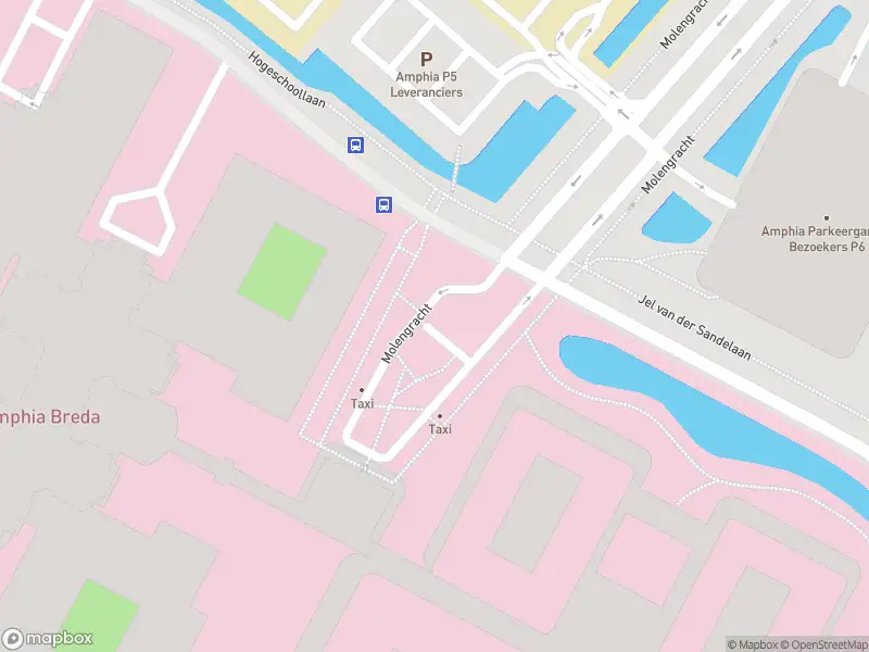 Brandweer met gepaste spoed naar de Molengracht in Breda