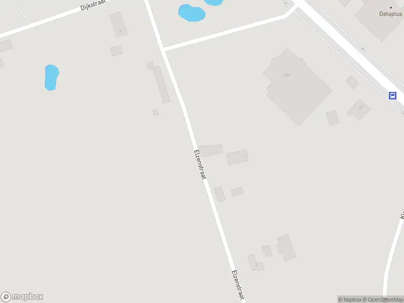 Brandweer met grote spoed naar de Elzenstraat in Waalre vanwege een buitenbrand