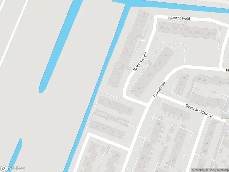 Ambulance met grote spoed naar de Klaproosveld in Krimpen aan de Lek