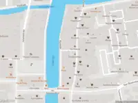 Ambulance met grote spoed naar de Koekebakkersteeg in Alphen aan den Rijn