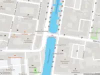 Politie met gepaste spoed naar de Noorderweg in Leeuwarden