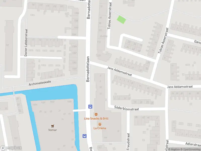 Brandweer met gepaste spoed naar de Söderblomstraat in Haarlem vanwege voertuigbrand
