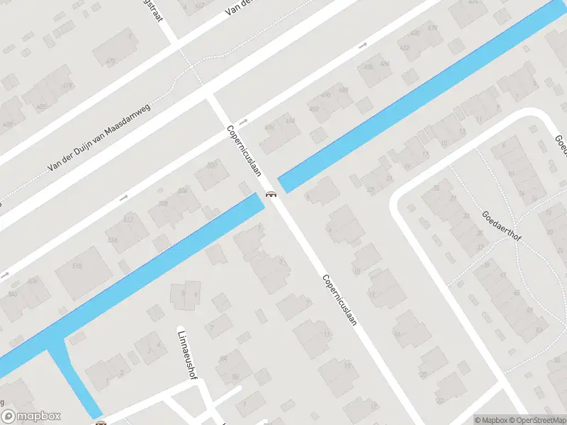 Ambulance met grote spoed naar de Copernicuslaan in Rotterdam