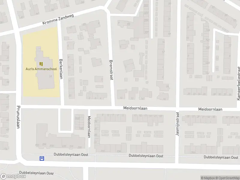 Ambulance met gepaste spoed naar de Meidoornlaan in Dordrecht