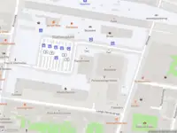 Ambulance met gepaste spoed naar de Stationsplein in Haarlem