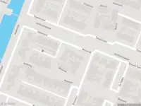 Ambulance met gepaste spoed naar de Molenrak in Volendam
