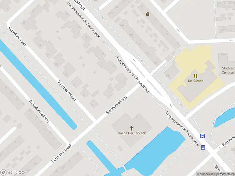Ambulance met gepaste spoed naar de Seringenstraat in Ridderkerk