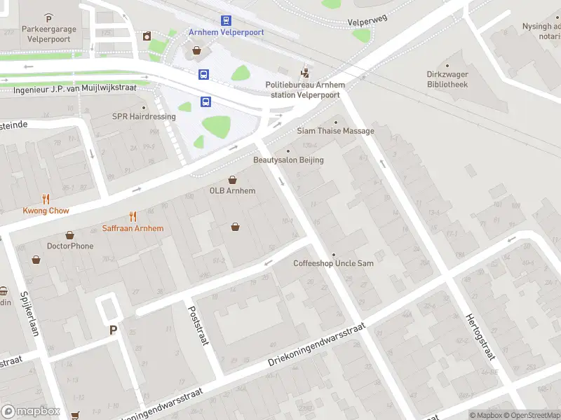 Traumahelikopter naar de Driekoningenstraat in Arnhem